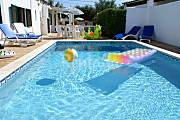 House for 4-5 people only 1500 meters from the beach Algarve-Faro