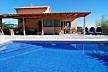 Villa for rent only 600 meters from the beach Barcelona