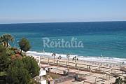 Apto para 6 personas en primera linea de playa Alicante