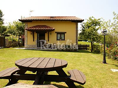 Casa de 2 habitaciones con jardín privado Asturias