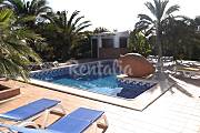 Típica villa ibicenca con vistas a Formentera Ibiza
