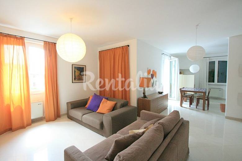 3 Apartments for 45 people only 250 meters from the beach Rapallo (Genoa)