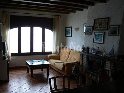Ventanal orientado al mar Apartamento Interior del aloj. Barcelona Vilanova i la Geltrú Apartamento