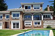 Chalet en Benalmádena Costa. 100 m playa piscina Jardin Málaga