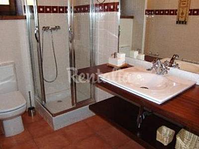 6 Bathroom Lleida Vielha e Mijaran Apartment