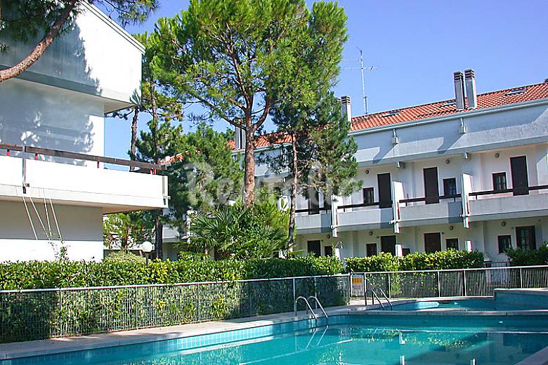 Apartamento para 7 personas a 650 m de la playa Lignano Sabbiadoro (Udine) Alpes italianos Dormitorio Udine ~ Apartamento para 7 personas a 650 m de la playa Lignano Sabbiadoro (Udine) Alpes italianos