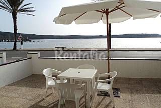 Apartamento de 2 habitaciones frente al mar