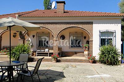 Villa en alquiler con piscina Córdoba