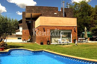 Villa para 10-16 personas con piscina Barcelona