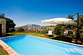 Villa con piscina 360º vistas mar y montaña