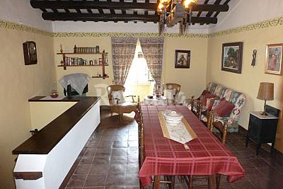 Casa de 2 habitaciones a 11 km de la playa Girona/Gerona