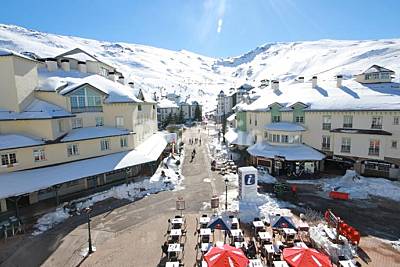 Apartamentos Plaza Andalucia sierra nevada Granada