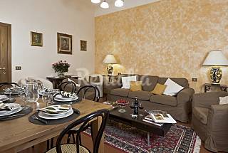 2 Apartamento de 4 habitaciones en Florencia