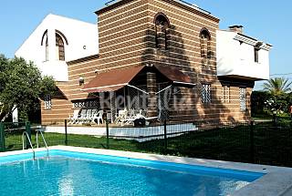 Villa de 5 habitaciones a 2.5 km de la playa