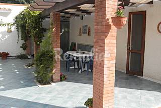 Bellissime case in sicilia a 30 m dalla spia...