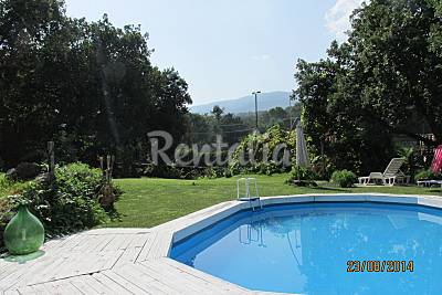 Etna, Casa rustica con giardino e piscina Catania