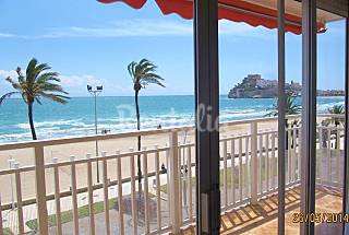 Apartamento de 2 habitaciones en 1a línea de...