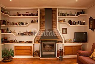 Casa con jardín y piscina en Santa María del...