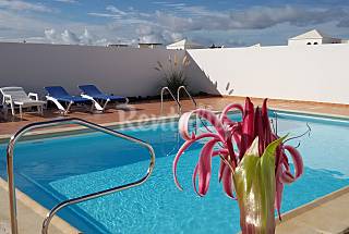 Casa muy luminosa con gran piscina-Playa a 1...