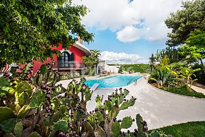 Resort Villa Maiani sas di Michael Manolo Russo Trapani